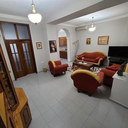 Heart Of Tirana Apartment Luaran gambar