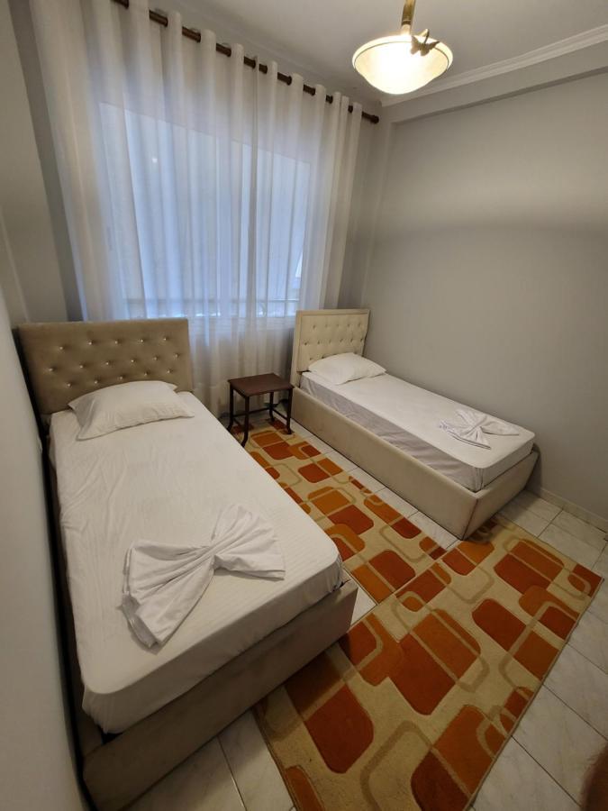Heart Of Tirana Apartment Luaran gambar